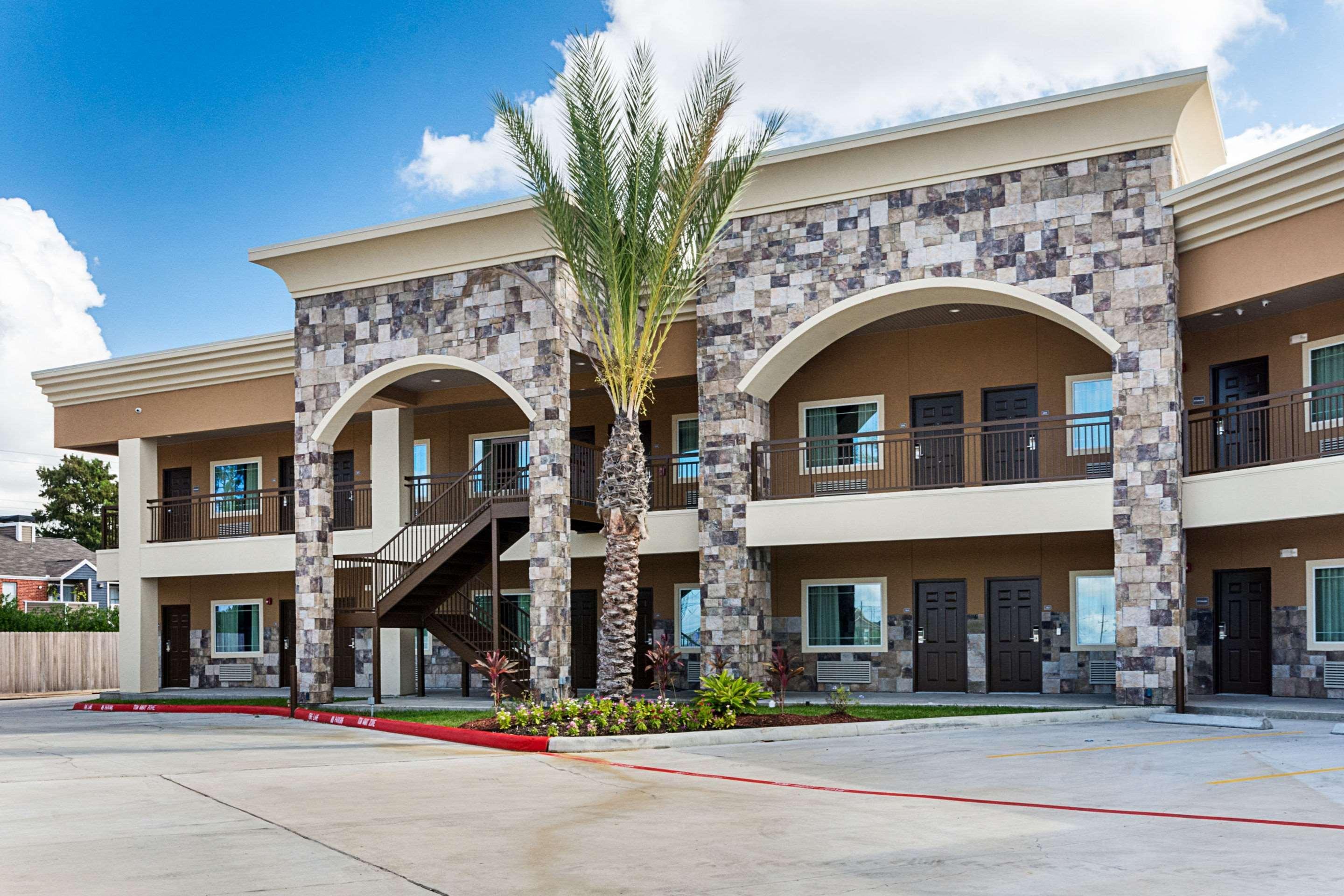 Econo Lodge Inn & Suites Houston Nw-Cy-Fair Jersey Village Экстерьер фото