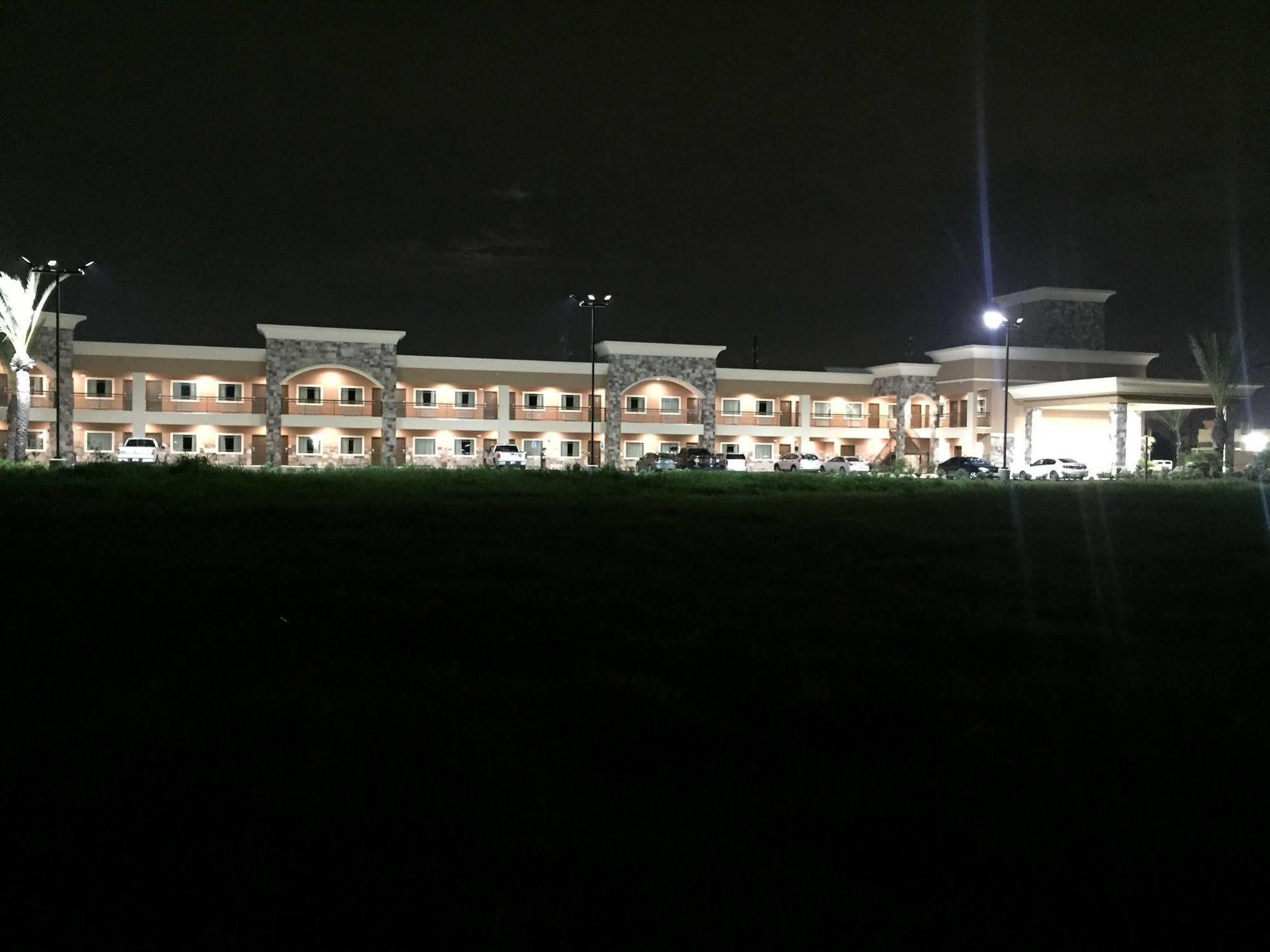Econo Lodge Inn & Suites Houston Nw-Cy-Fair Jersey Village Экстерьер фото
